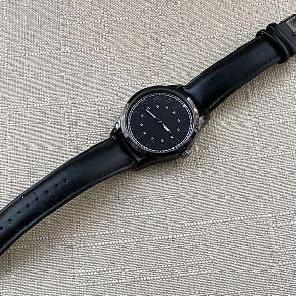 FMD Men Wristwatch Black Leather Band Analog Quartz Watch - Picture 5 of 11